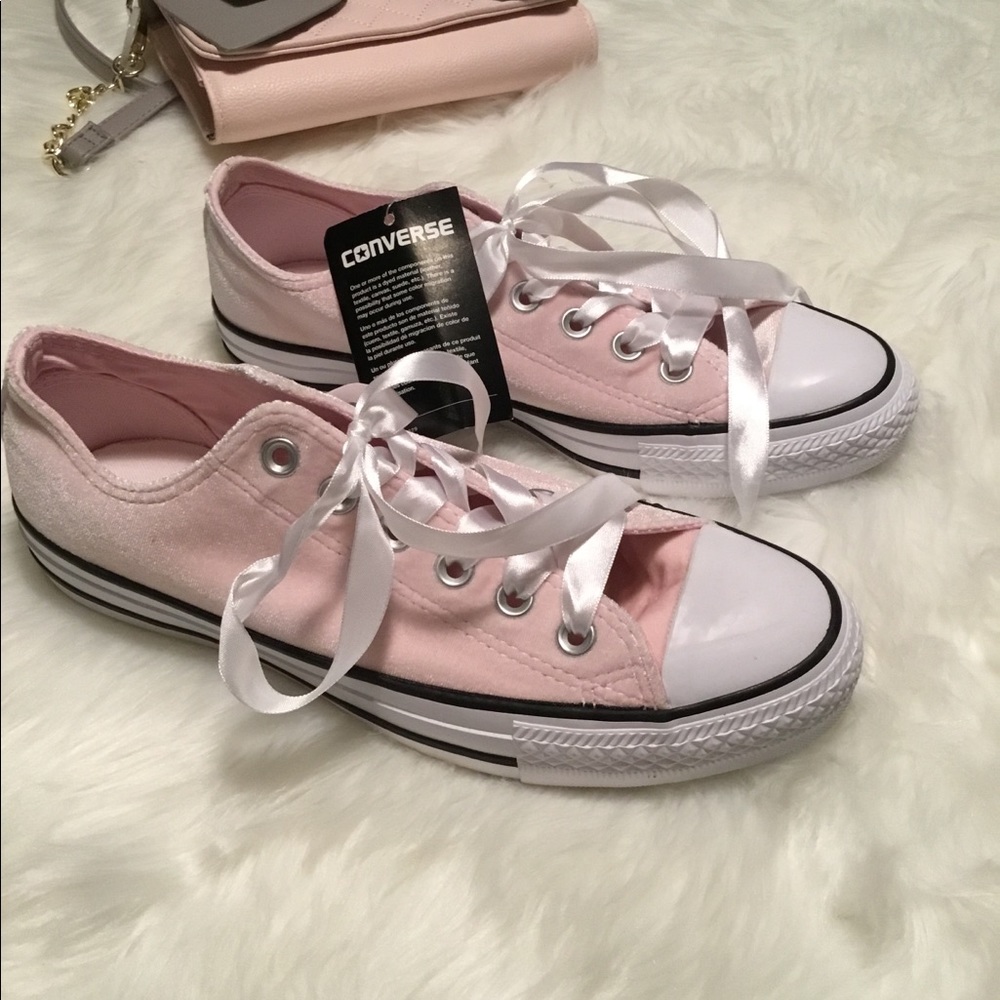 Converse-Pink Velvet - Picture 3 of 7